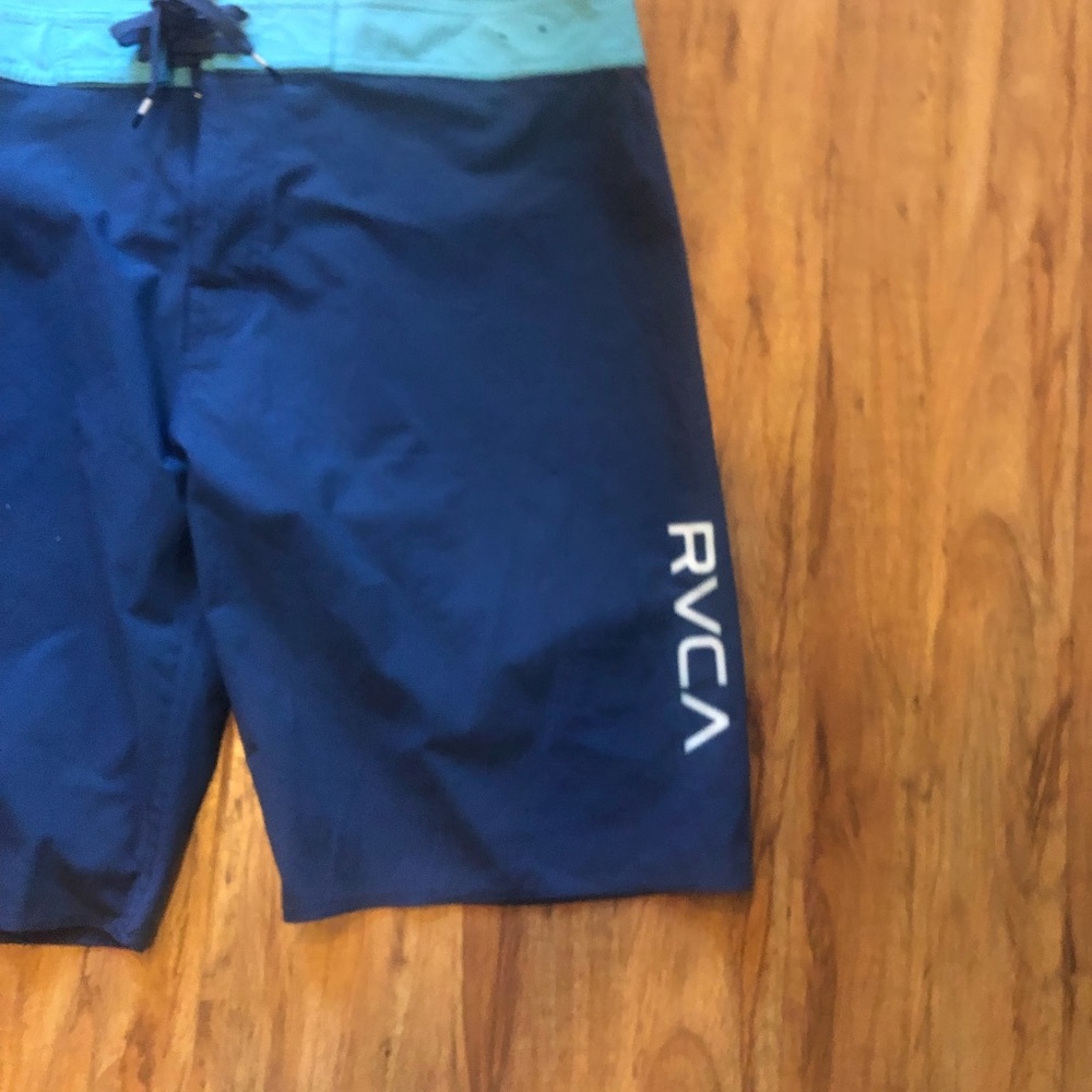 RVCA Board Shorts Mens 38 Blues Stretch Lace Up Performance Stretch Pocket Swim.